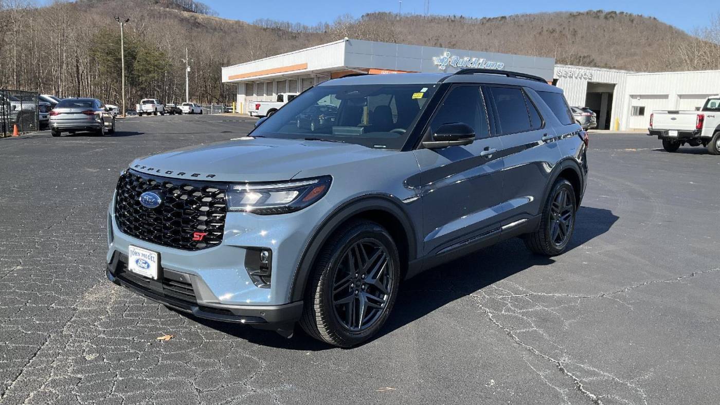 2025 Ford Explorer ST — SUV — 6,575 mi — Cleveland, GA