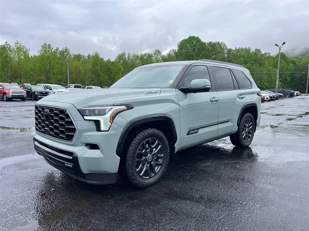 2024 Toyota Sequoia SR5 — SUV — 19,787 mi — Cleveland, GA