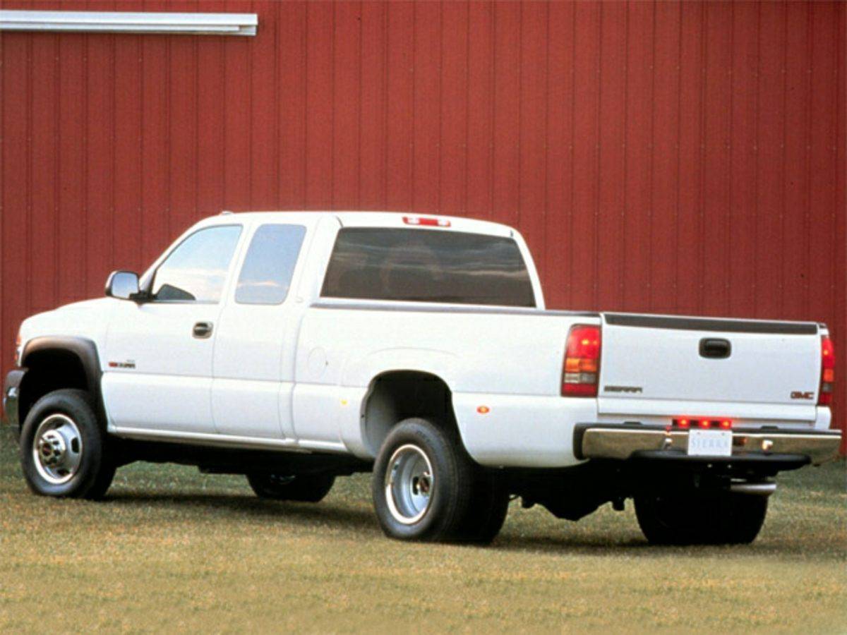 2002 GMC Sierra 3500 Base — Pickup Truck — 125,192 mi — Cleveland, GA