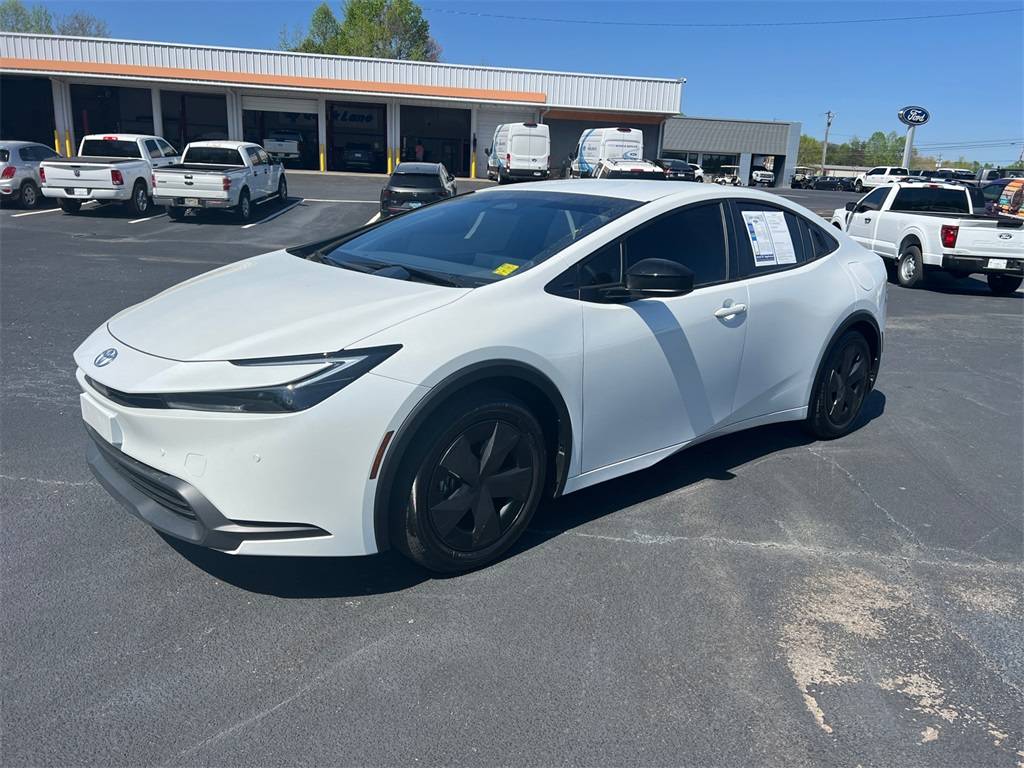 2024 Toyota Prius LE — Hatchback — 9,563 mi — Cleveland, GA