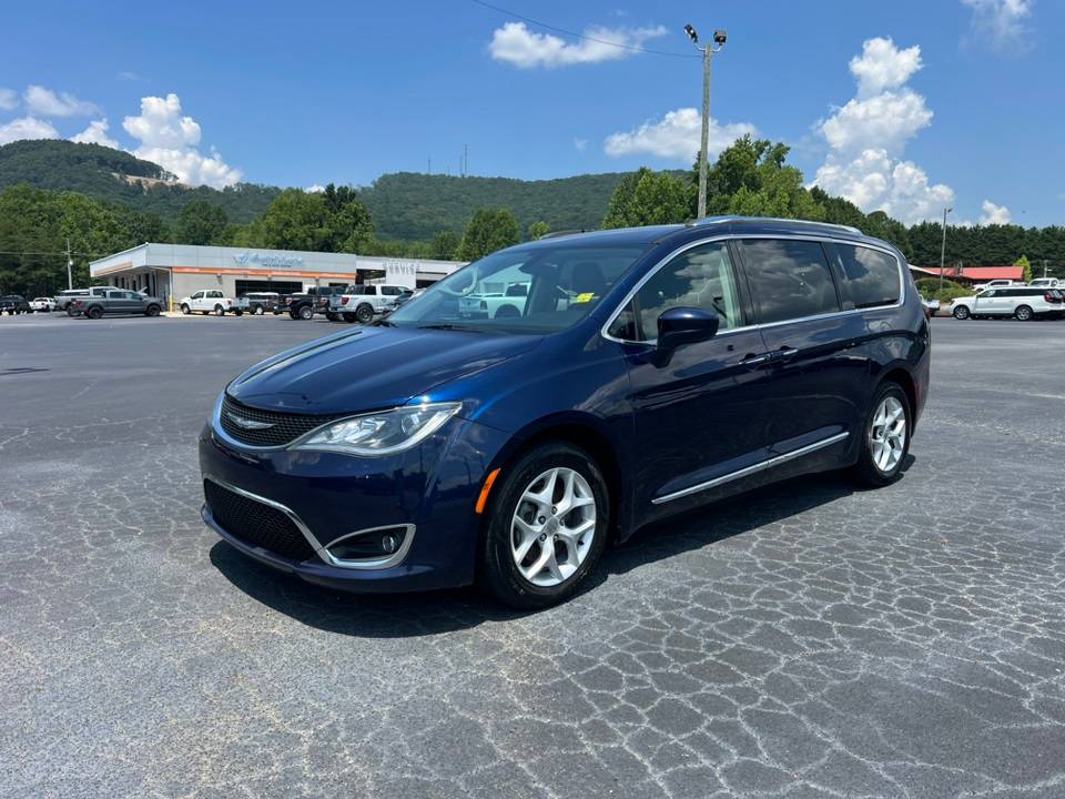 2017 Chrysler Pacifica Touring L Plus — Minivan — 134,599 mi — Cleveland, GA