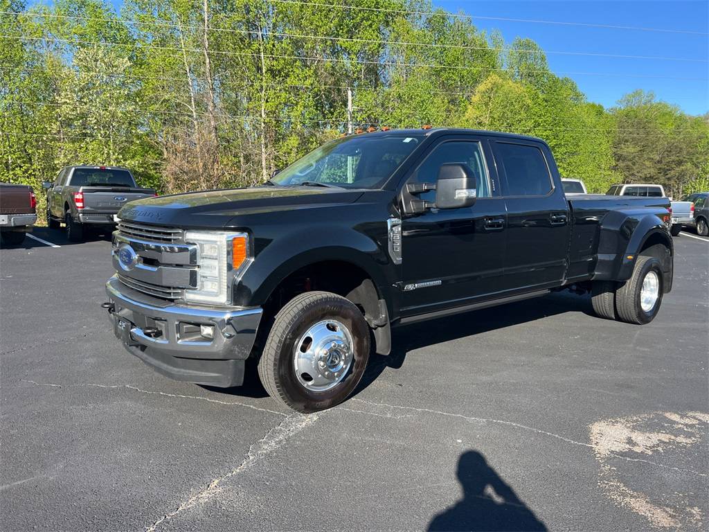 2017 Ford Super Duty F-350 Lariat — Pickup Truck — 404,787 mi — Cleveland, GA
