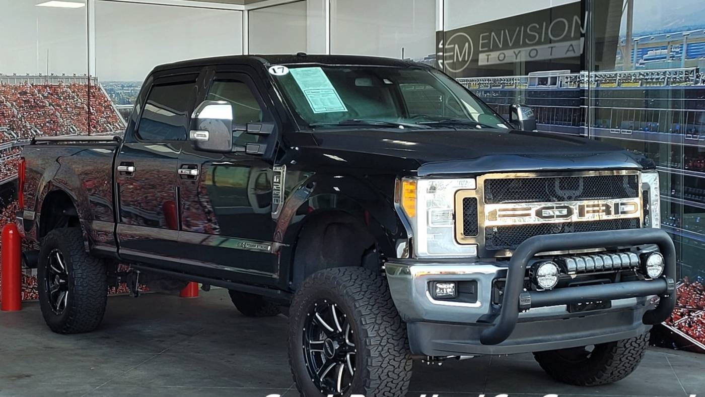 2017 Ford Super Duty F-250 Lariat — Pickup Truck — 23,398 mi — Milpitas, CA