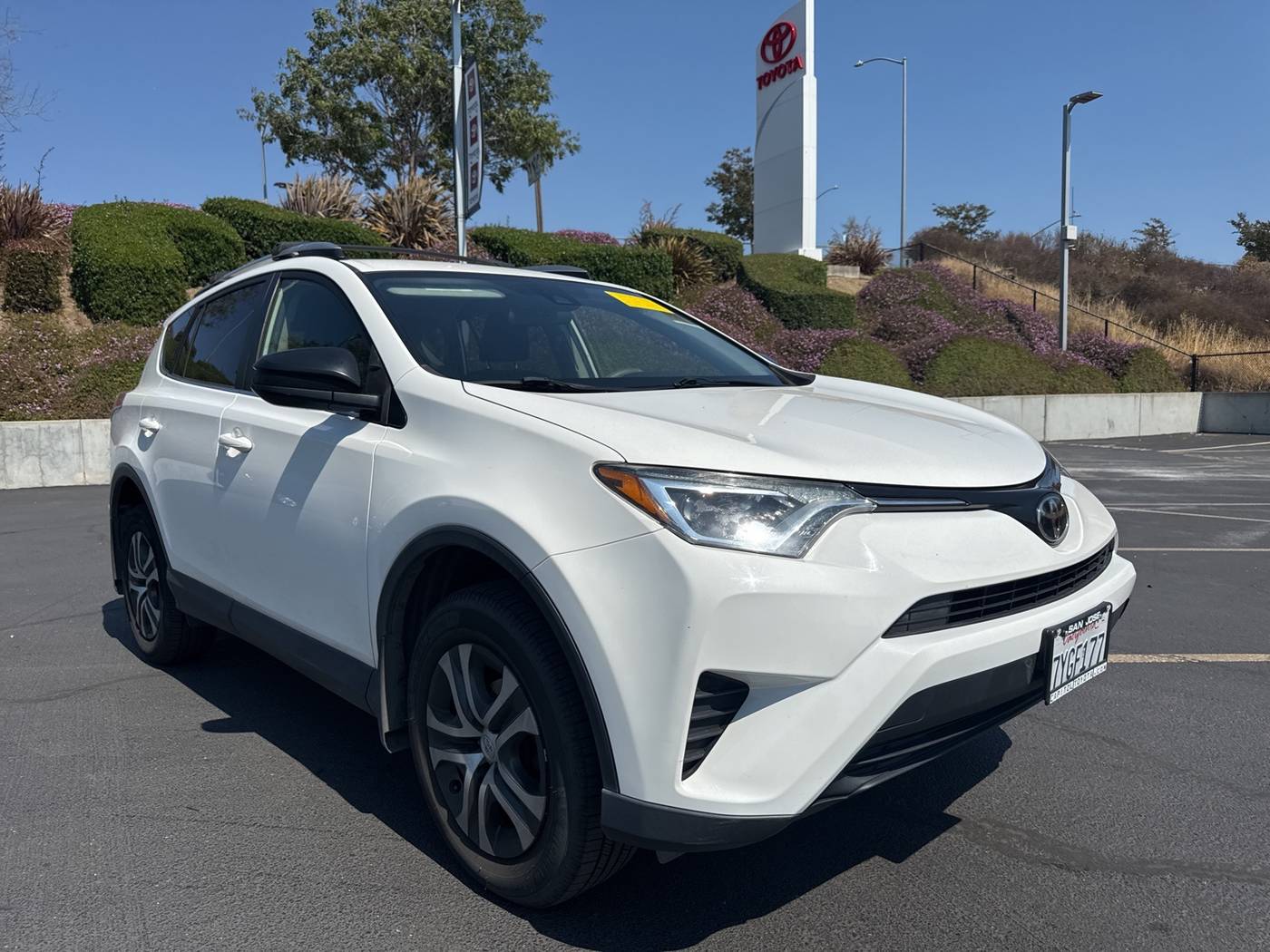 2017 Toyota RAV4 LE — SUV — 55,754 mi — Milpitas, CA