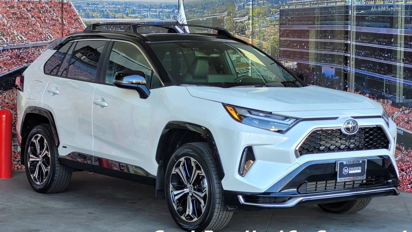 2025 Toyota RAV4 Plug-In Hybrid XSE — SUV — 81 mi — Milpitas, CA