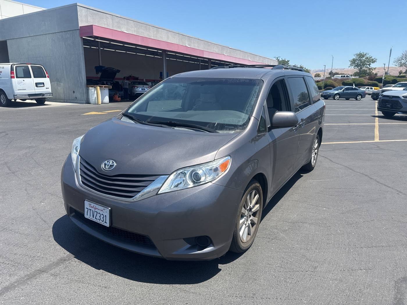 2015 Toyota Sienna LE — Minivan — 94,031 mi — Milpitas, CA