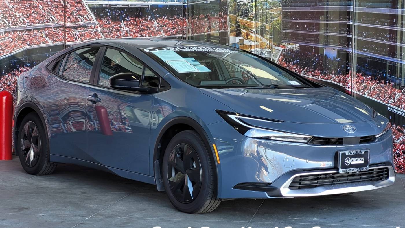 2023 Toyota Prius Prime SE — Hatchback — 3,719 mi — Milpitas, CA