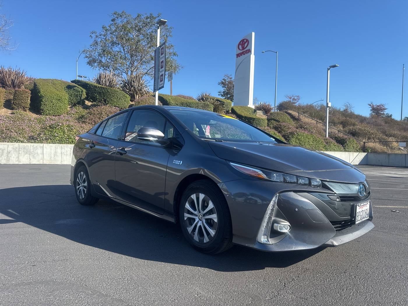 2020 Toyota Prius Prime Limited — Hatchback — 28,657 mi — Milpitas, CA