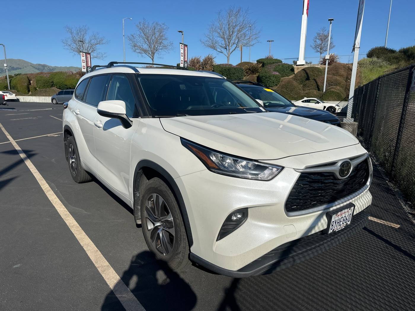2020 Toyota Highlander XLE — SUV — 76,712 mi — Milpitas, CA