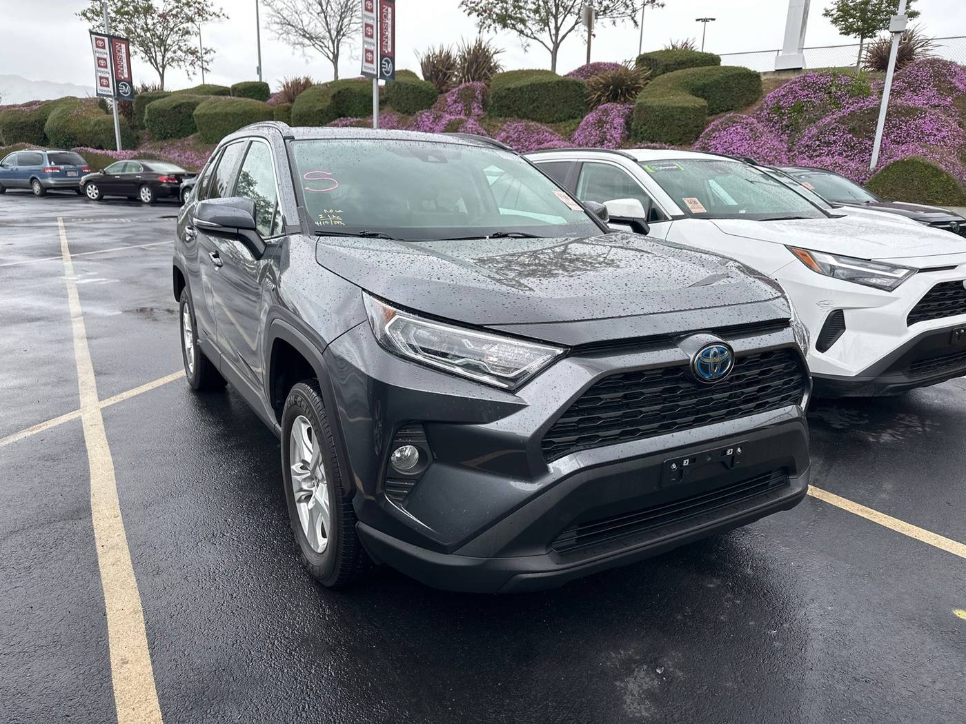 2021 Toyota RAV4 Hybrid XLE — SUV — 28,181 mi — Milpitas, CA