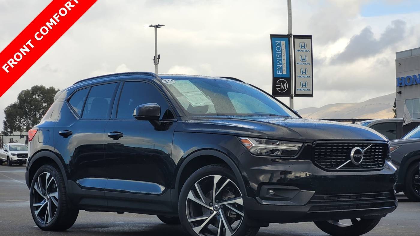 2019 Volvo XC40 Momentum — SUV — 42,599 mi — Milpitas, CA