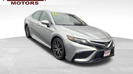 2022 Toyota Camry SE — Sedan — 61,640 mi — Manchester, MD