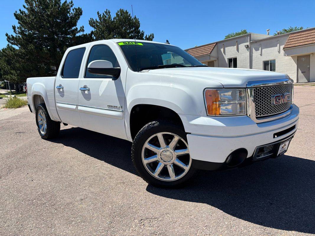2009 GMC Sierra 1500 Denali — Pickup Truck — 156,001 mi — Colorado Springs, CO