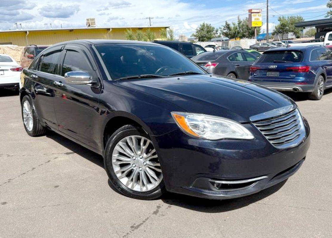 2012 Chrysler 200 Limited — Sedan — 137,086 mi — Colorado Springs, CO