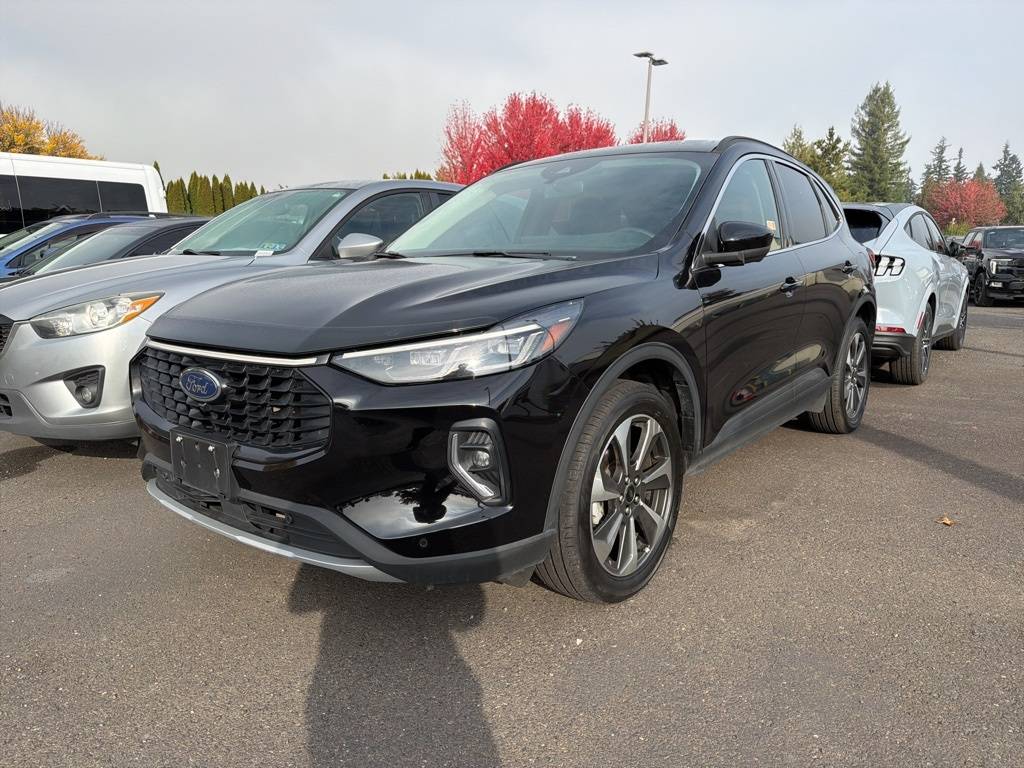 2023 Ford Escape Platinum — SUV — 30,881 mi — Hillsboro, OR