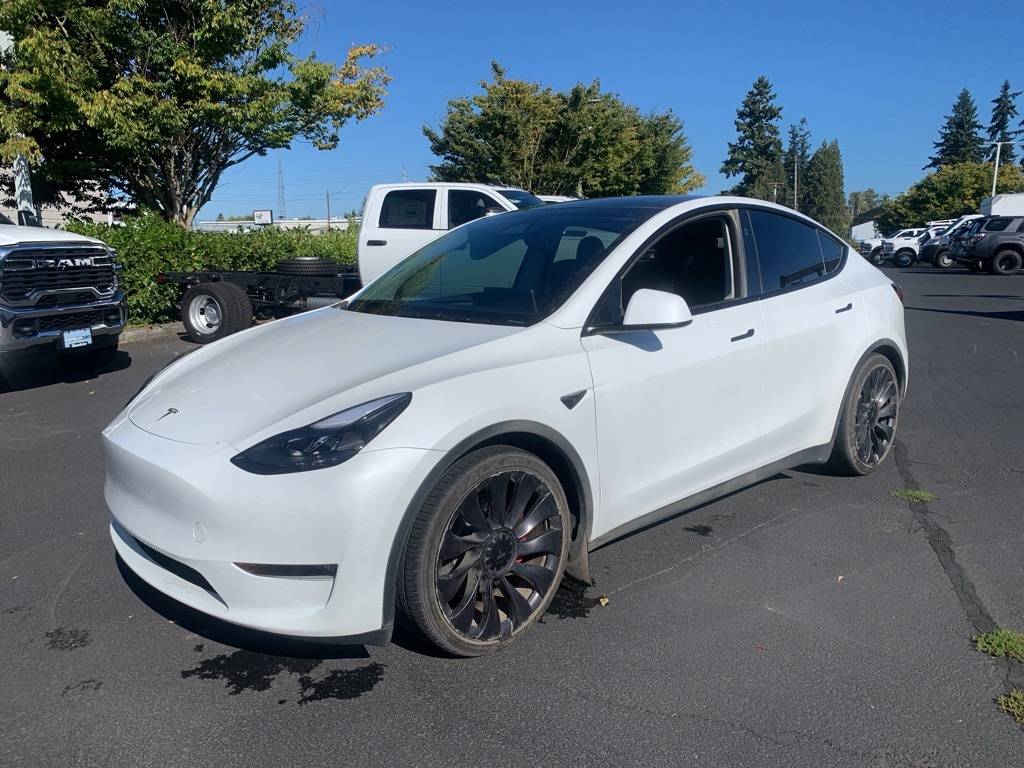 2024 Tesla Model Y Performance — SUV — 14,366 mi — Hillsboro, OR