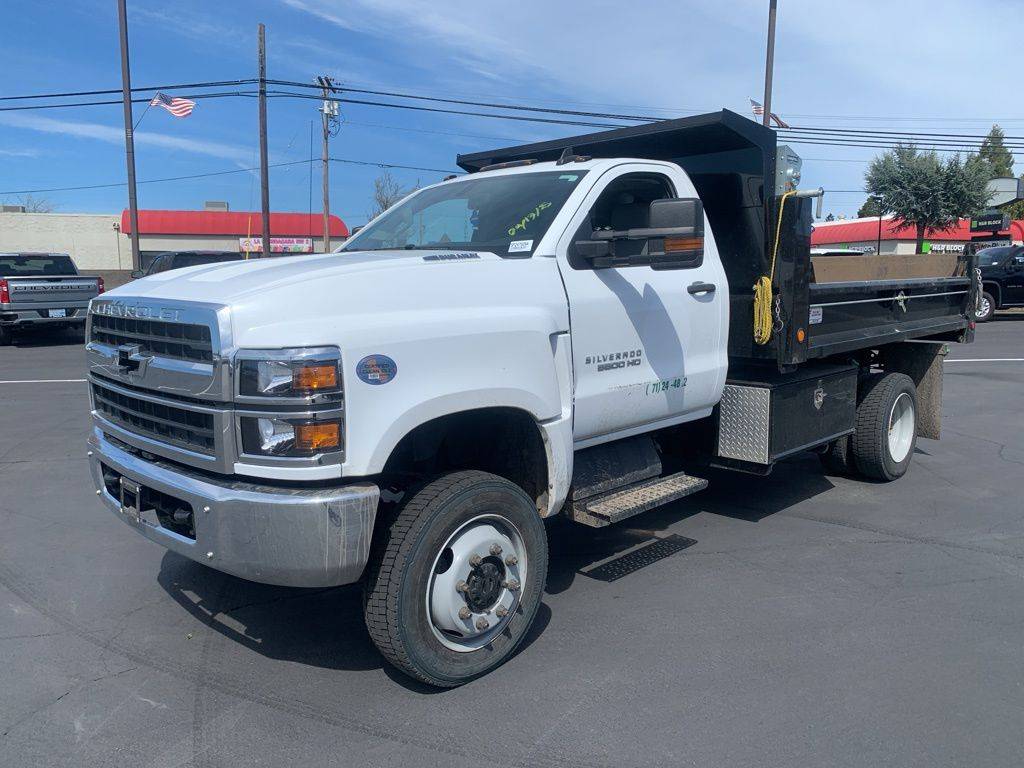 2022 Chevrolet Silverado MD Work Truck — Chassis Cab Truck — 14,152 mi — Hillsboro, OR