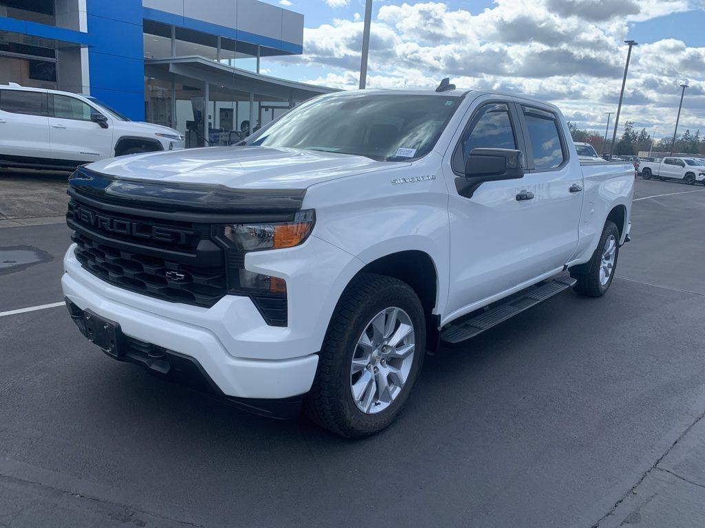 2022 Chevrolet Silverado 1500 Custom — Pickup Truck — 23,598 mi — Hillsboro, OR