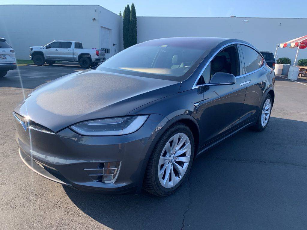 2017 Tesla Model X 90D — SUV — 89,805 mi — Hillsboro, OR