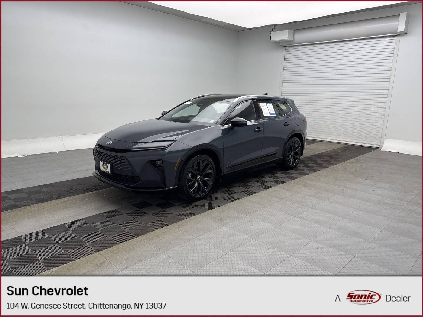2025 Toyota Crown Signia Limited — SUV — 1,529 mi — Chittenango, NY