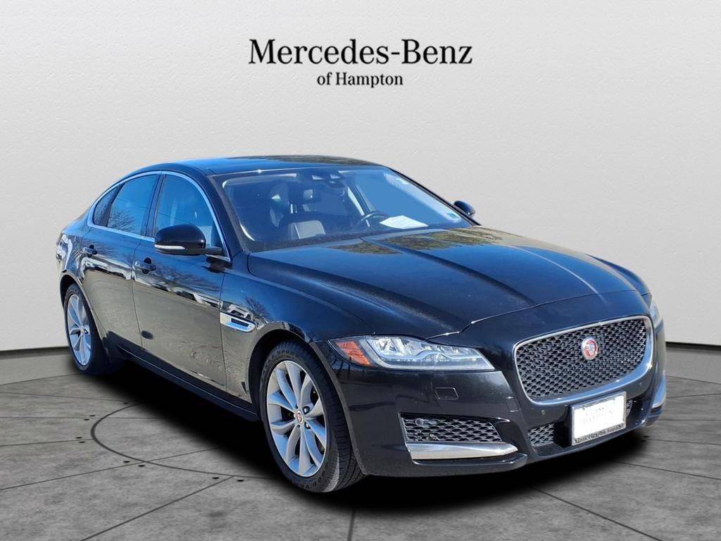 2018 Jaguar XF Premium