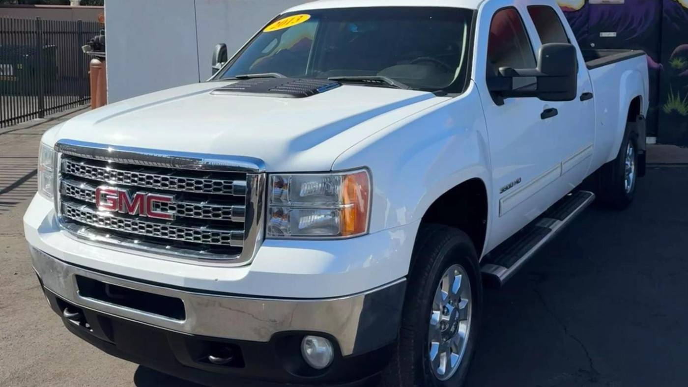 2013 GMC Sierra 3500HD SLE — Pickup Truck — 163,582 mi — Tucson, AZ