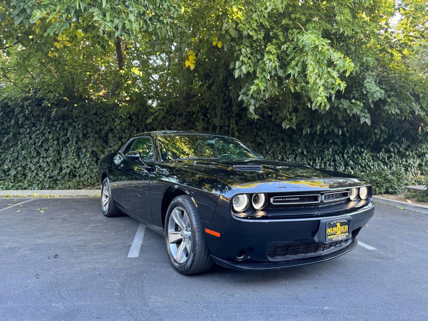 2015 Dodge Challenger SXT — Coupe — 93,790 mi — Sacramento, CA