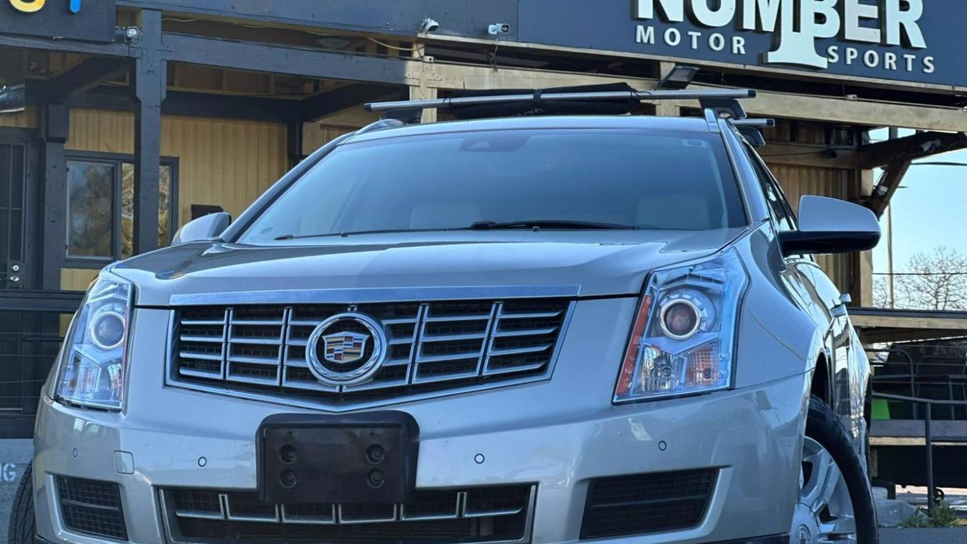 2016 Cadillac SRX Luxury Collection — SUV — 120,420 mi — Sacramento, CA