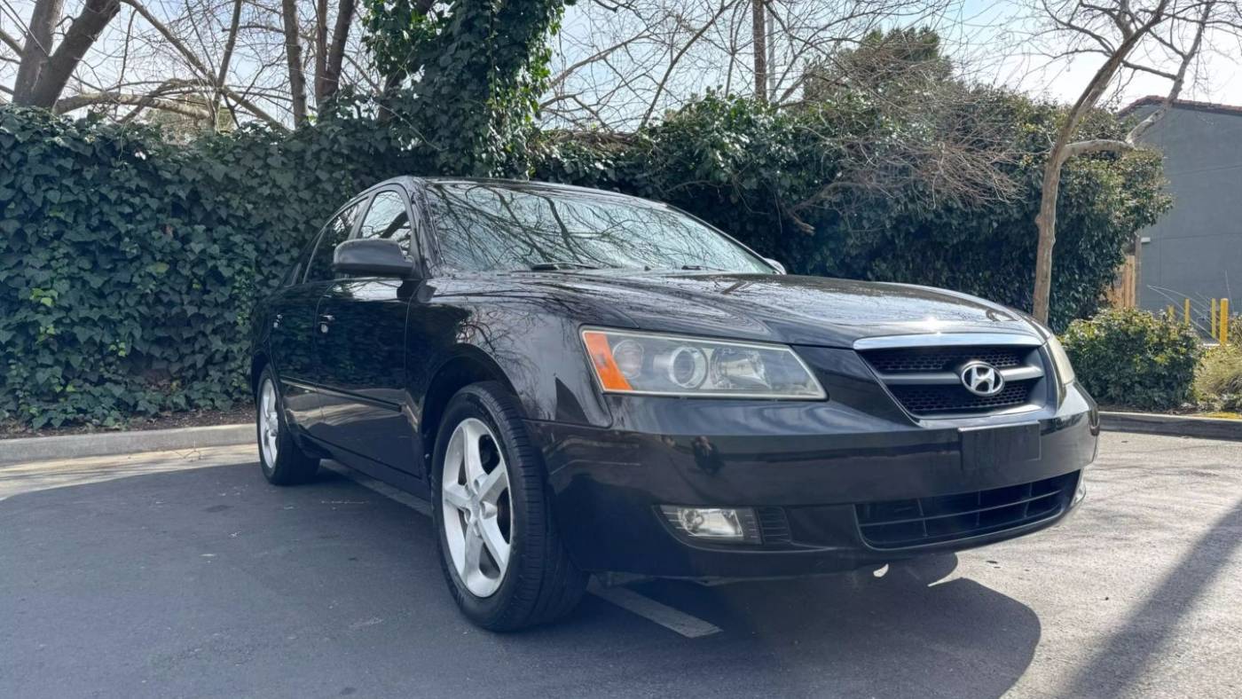 2008 Hyundai Sonata Limited — Sedan — 115,574 mi — Sacramento, CA