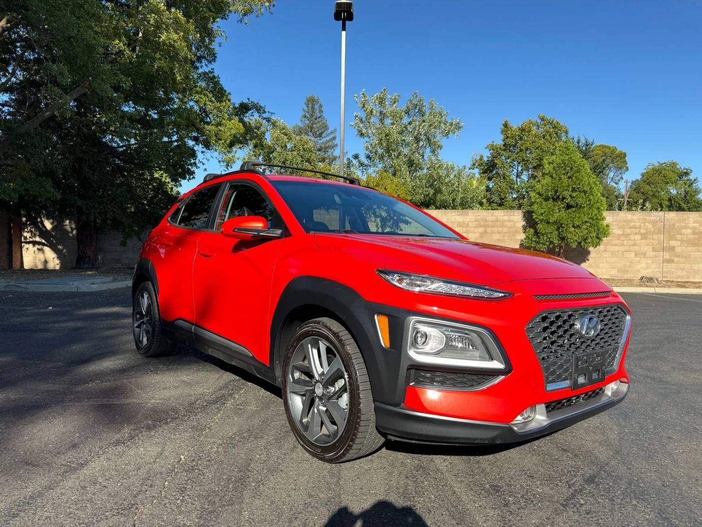 2020 Hyundai Kona Limited — SUV — 80,570 mi — Sacramento, CA