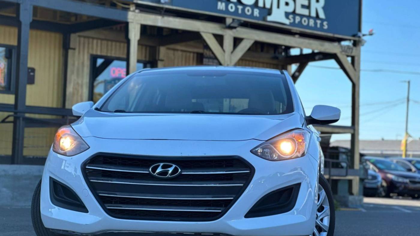 2017 Hyundai Elantra GT — Hatchback — 86,490 mi — Sacramento, CA