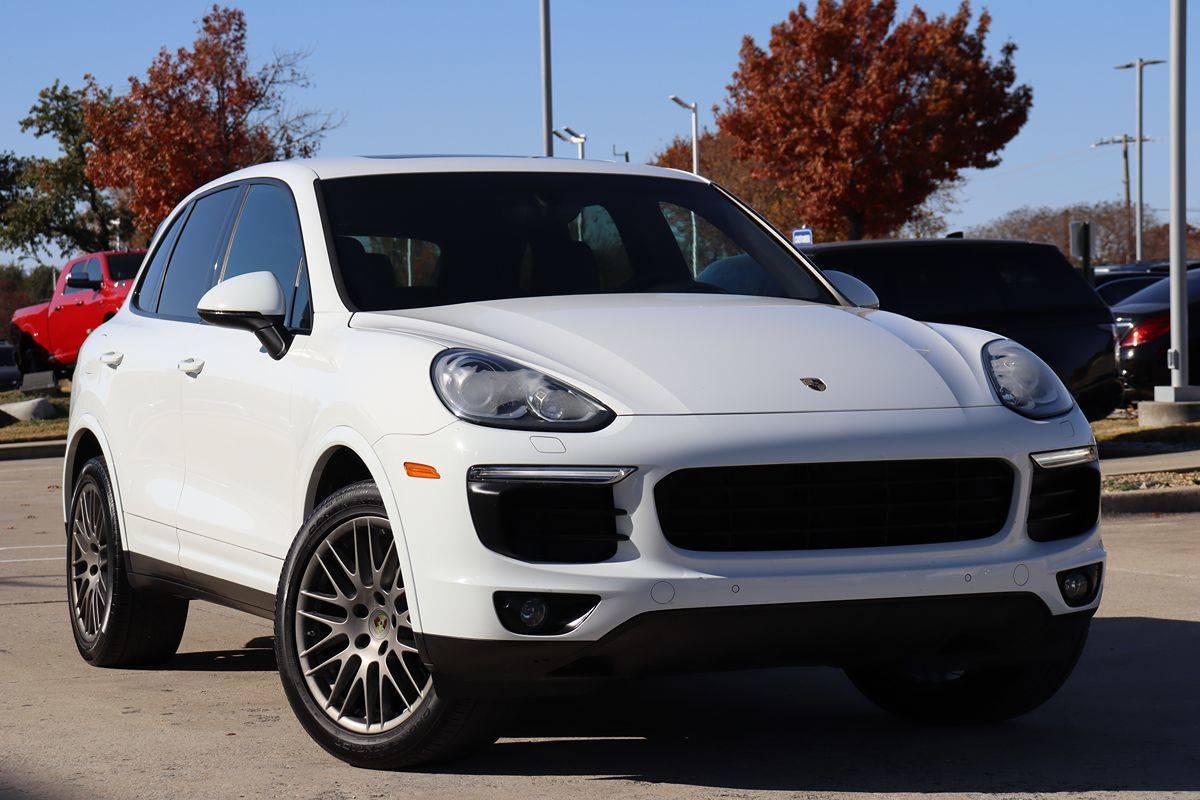 2018 Porsche Cayenne Platinum Edition