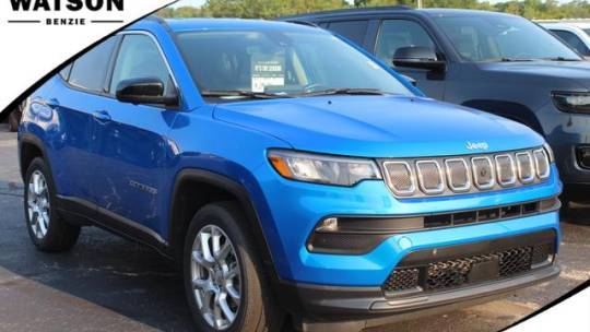 2022 Jeep Compass Latitude Lux — SUV — 7,850 mi — Benzonia, MI