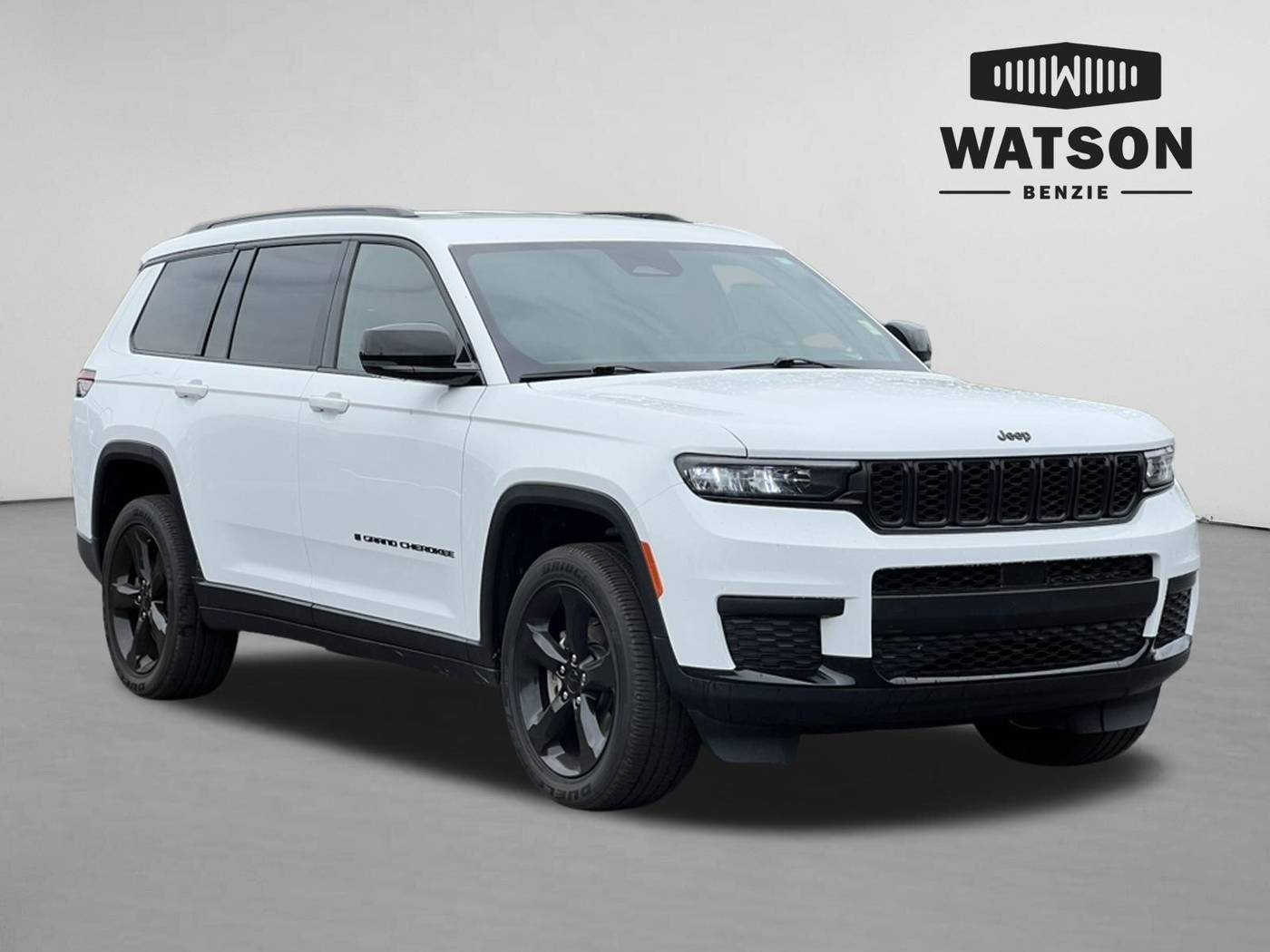 2023 Jeep Grand Cherokee Altitude — SUV — 24,762 mi — Benzonia, MI