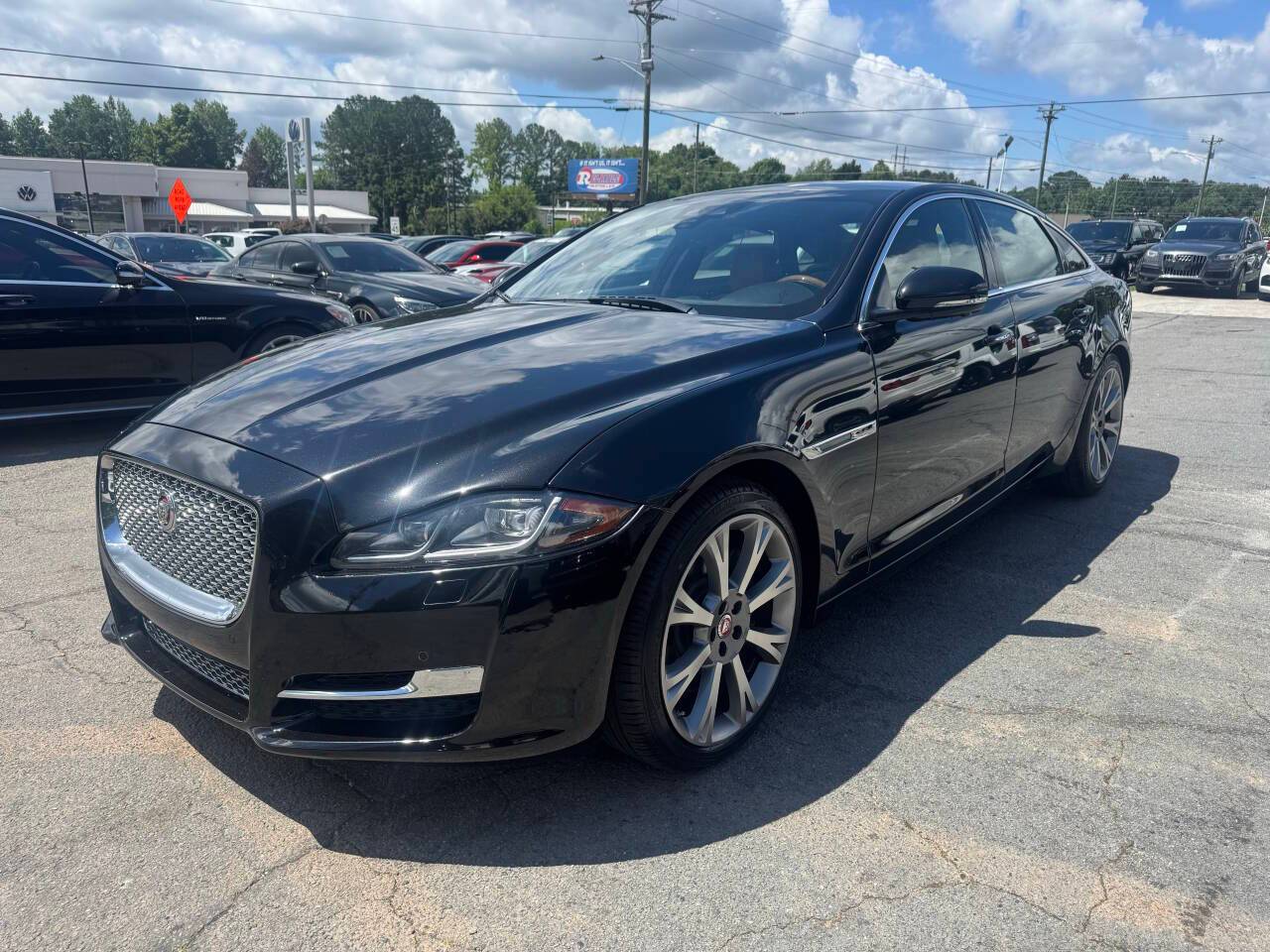 2019 Jaguar XJ Portfolio — Sedan — 112,578 mi — Snellville, GA