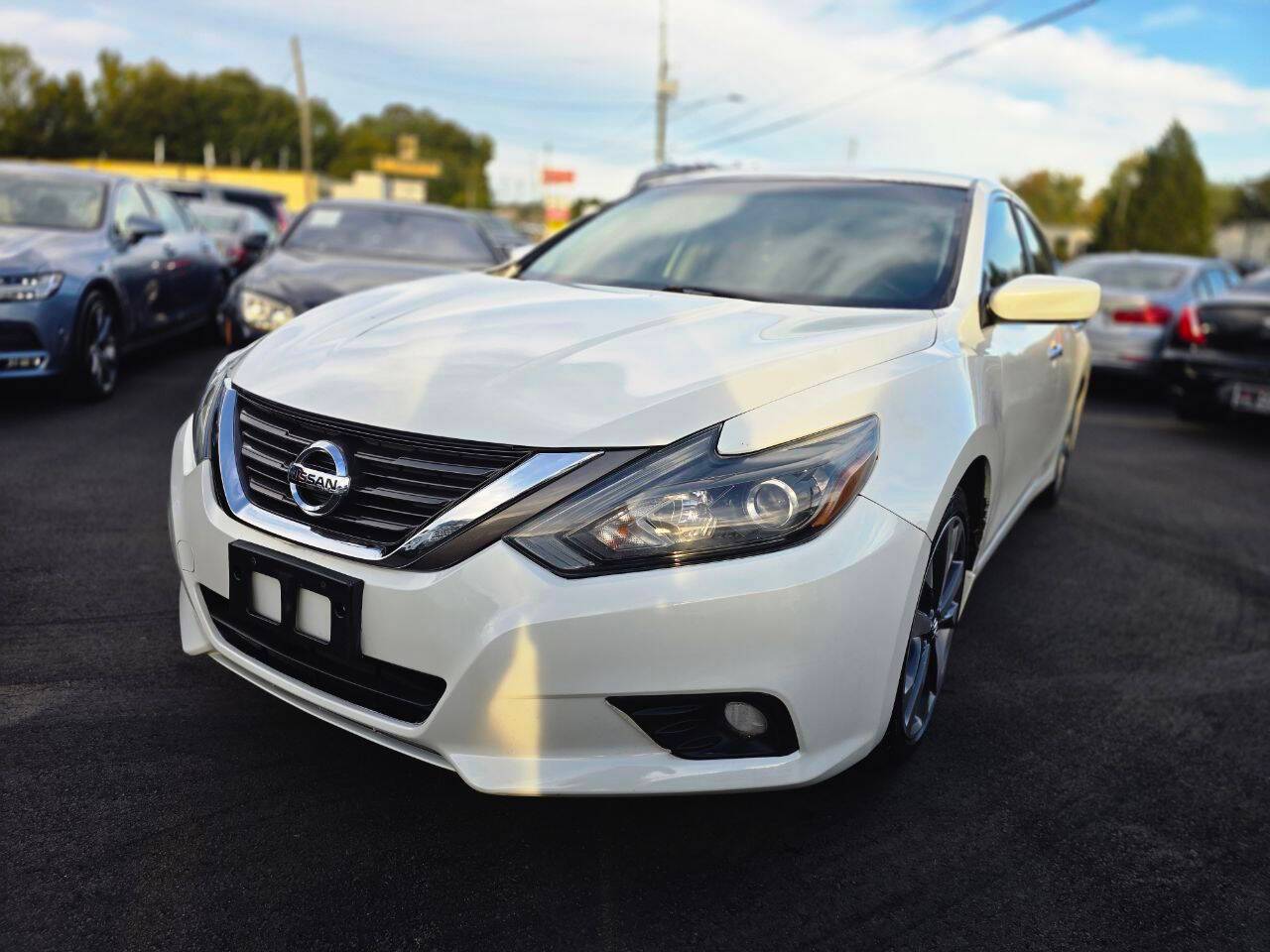 2017 Nissan Altima 2.5 SR — Sedan — 131,489 mi — Snellville, GA