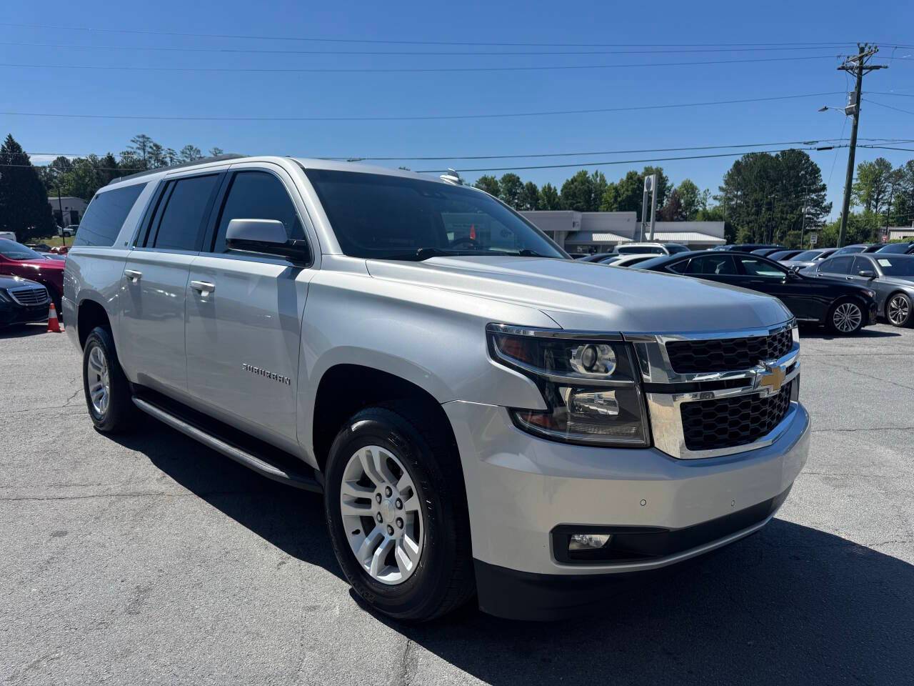 2019 Chevrolet Suburban LT — SUV — 129,418 mi — Snellville, GA