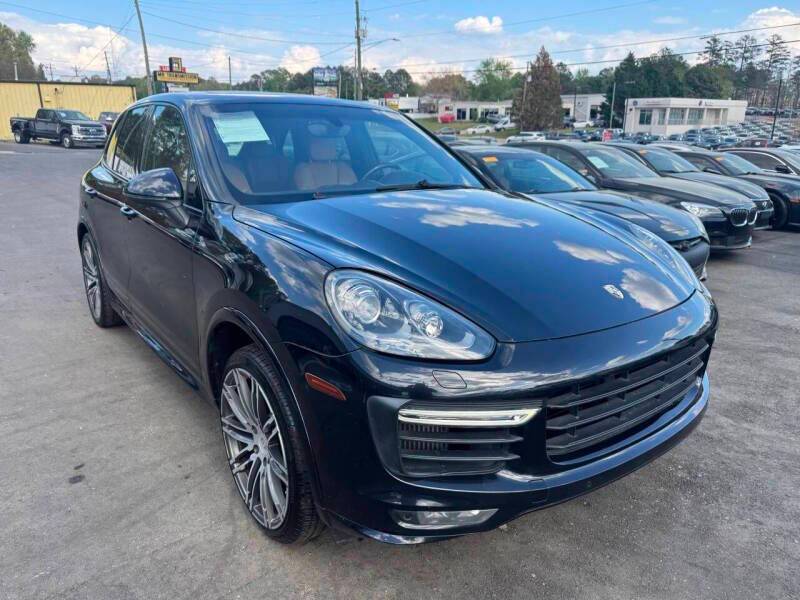 2016 Porsche Cayenne GTS