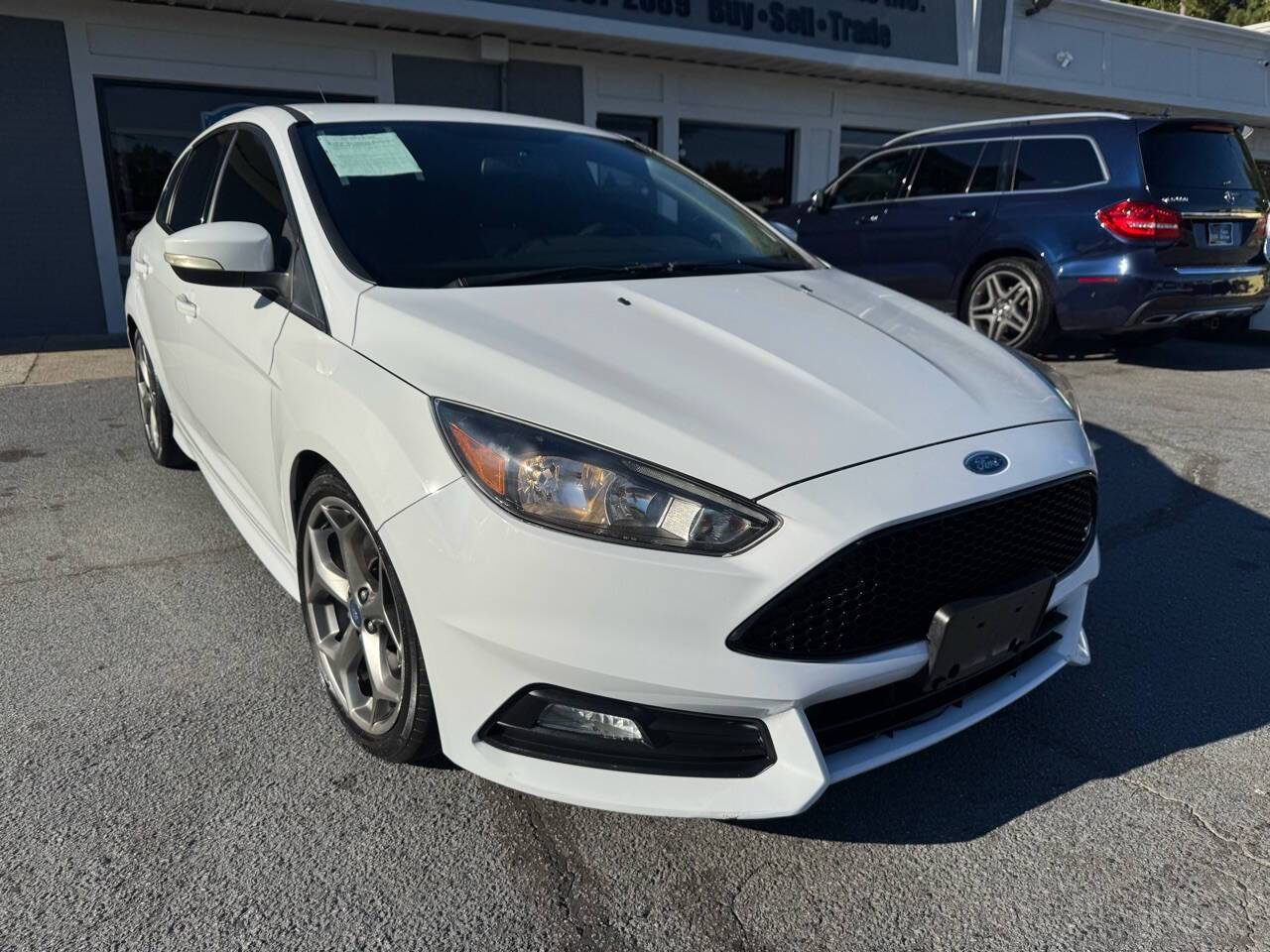 2018 Ford Focus ST — Hatchback — 135,576 mi — Snellville, GA