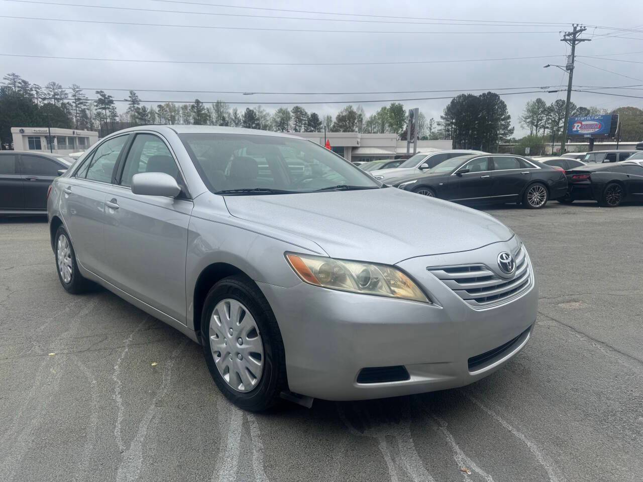 2009 Toyota Camry LE — Sedan — 202,184 mi — Snellville, GA