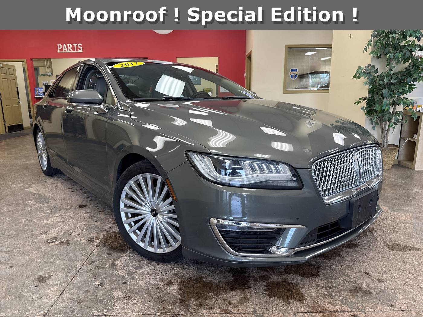 2017 Lincoln MKZ Reserve — Sedan — 90,932 mi — Batavia, NY