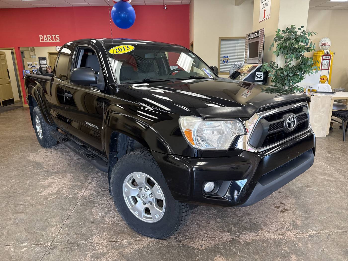 2013 Toyota Tacoma Base — Pickup Truck — 113,901 mi — Batavia, NY