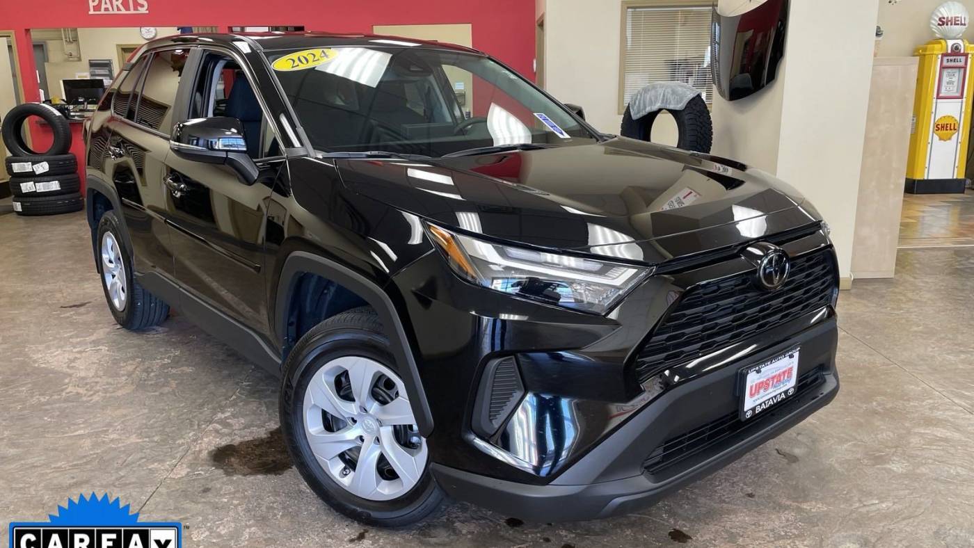 2024 Toyota RAV4 LE — SUV — 3,548 mi — Batavia, NY