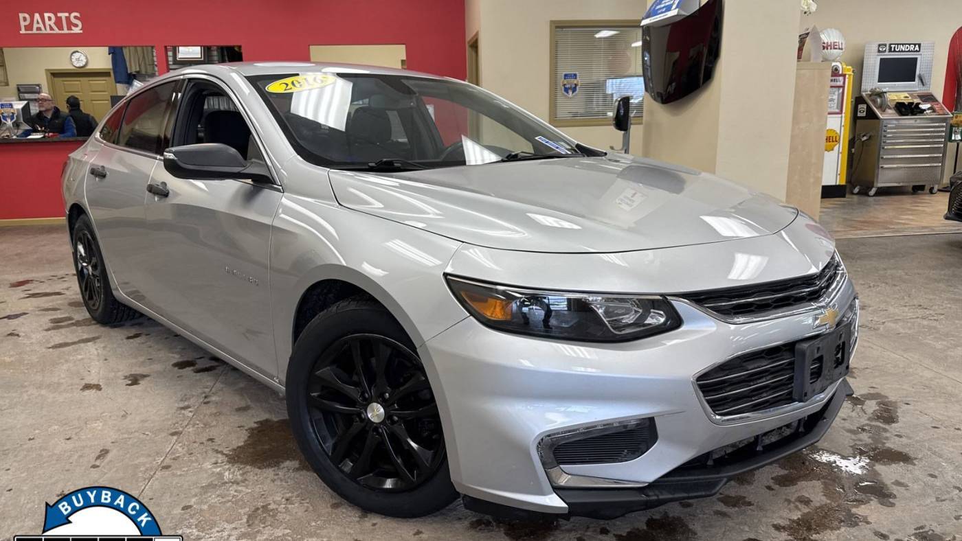 2016 Chevrolet Malibu LT — Sedan — 83,307 mi — Batavia, NY