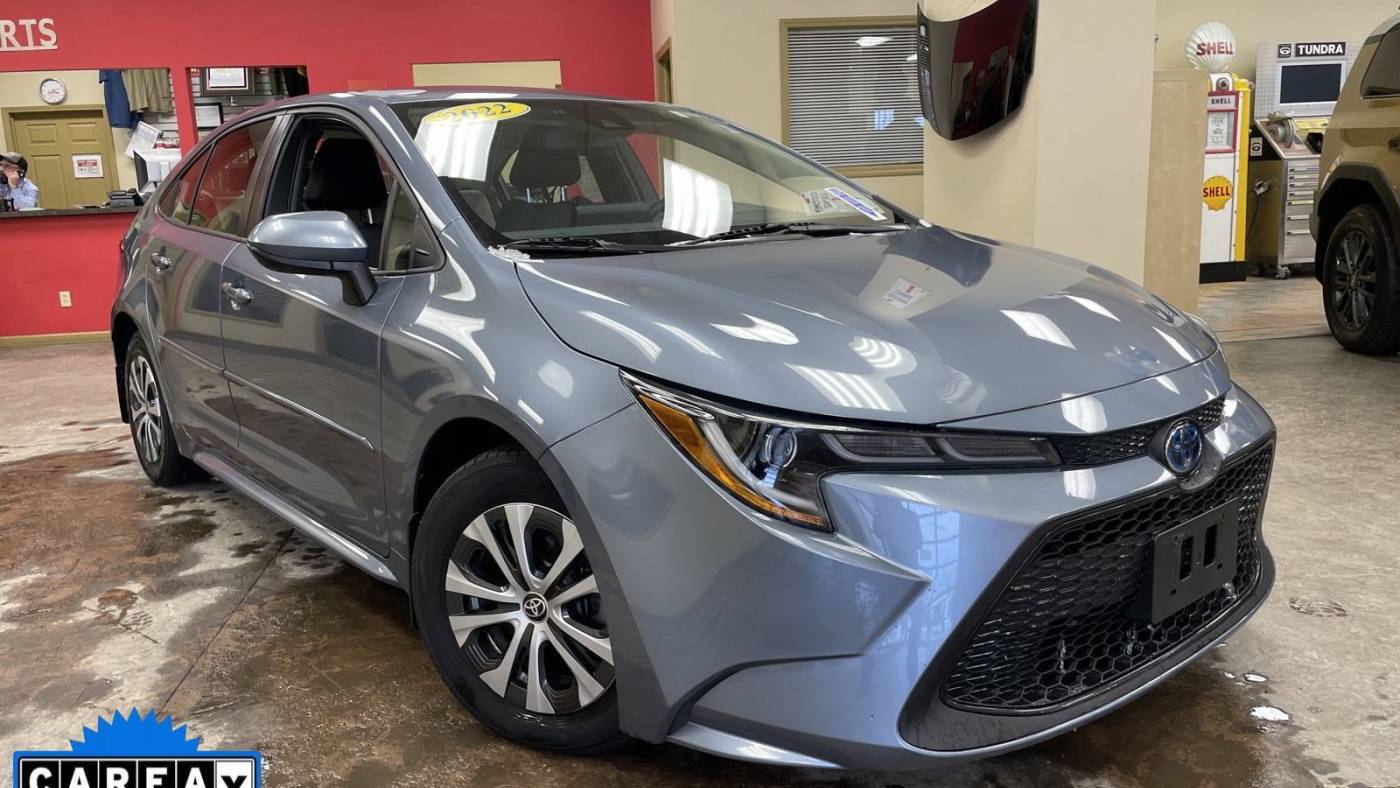 2022 Toyota Corolla Hybrid LE — Sedan — 32,432 mi — Batavia, NY