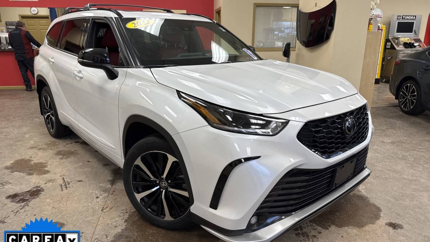 2022 Toyota Highlander XSE — SUV — 33,705 mi — Batavia, NY