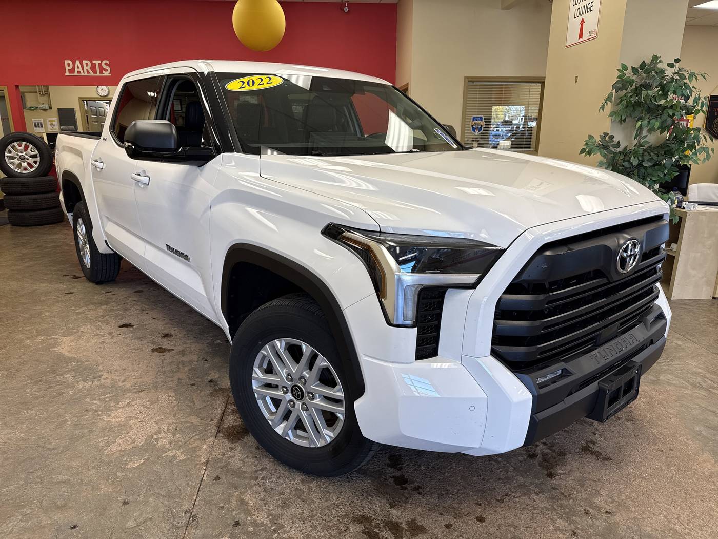 2022 Toyota Tundra SR5 — Pickup Truck — 17,078 mi — Batavia, NY
