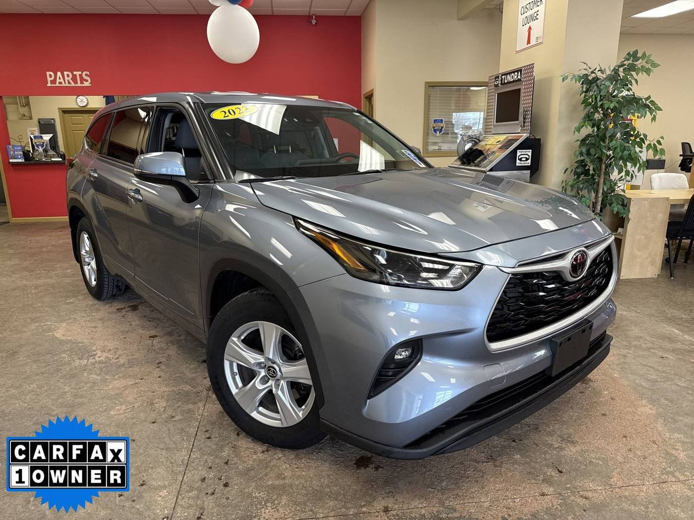 2022 Toyota Highlander LE — SUV — 30,530 mi — Batavia, NY