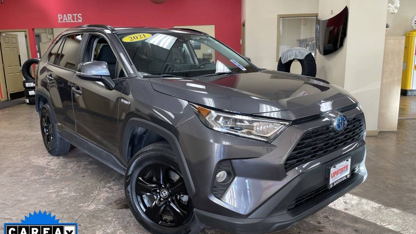 2021 Toyota RAV4 Hybrid XLE — SUV — 30,571 mi — Batavia, NY
