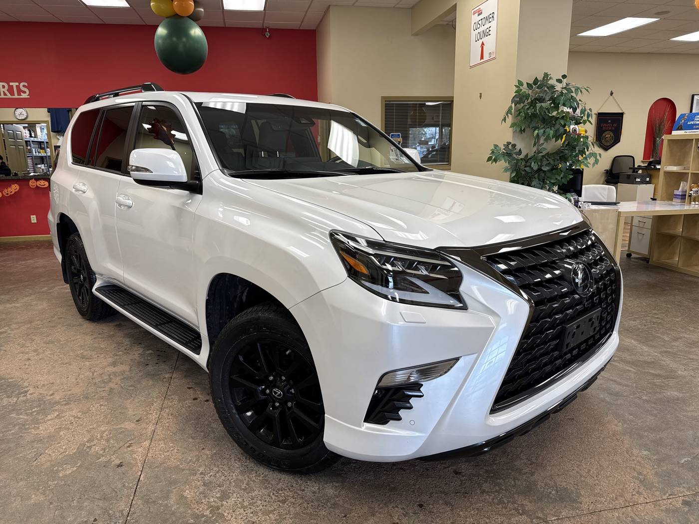 2023 Lexus GX GX 460 — SUV — 30,392 mi — Batavia, NY